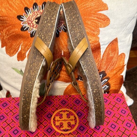 TORY BURCH CLOUD SHEARLING LEATHER MILLER SANDALS NATURAL CORK VGUC SZ 8M - Picture 9 of 14